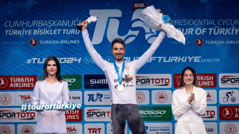 Frank Van Den Broek wins Tour of Türkiye