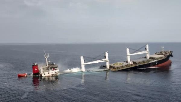 欧盟海军任务称胡塞武装击沉红海船只致至少4人推定死亡11人失踪