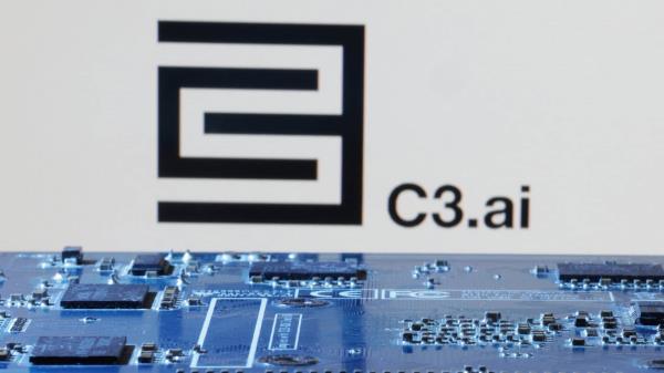 C3 AI股价暴跌30% 因CEO西贝尔称初步销售数据"完全无法接受"  第1张