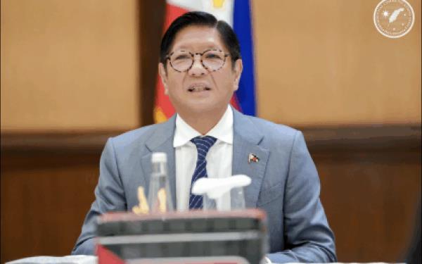 菲律宾总统马科斯含泪受访，痛陈民生疾苦引全网共鸣