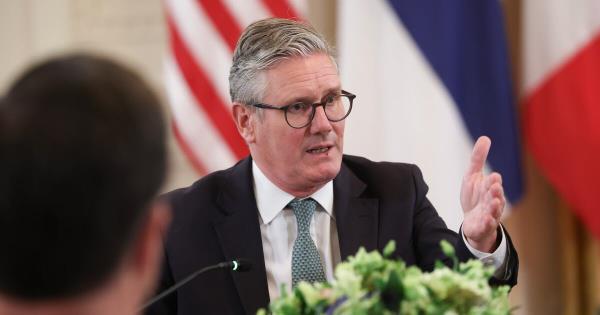 英首相面临关键考验！议员返岗，执政危机一触即发  第1张