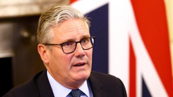 【英首相放狠话！偷渡客一个不留：全部抓了直接遣返！】  第1张