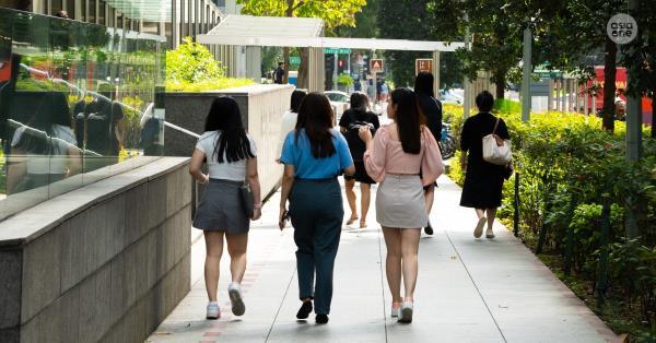 2025年6月应届生就业率逆势攀升！同比大涨4%，超半数毕业生成功入职