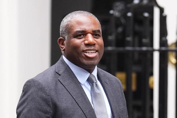 英国外相施压以色列，要求开放加沙人道救援通道  第1张